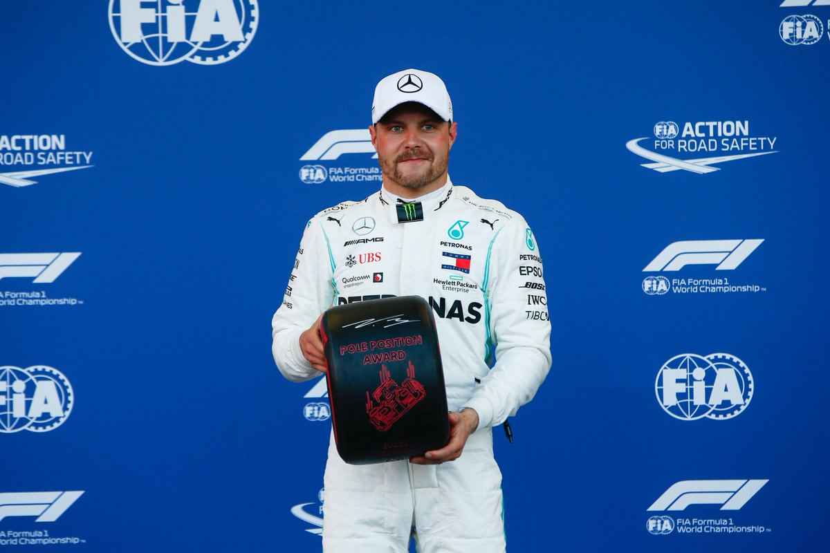 A Baku Bottas soffia la pole ad Hamilton, Vettel terzo