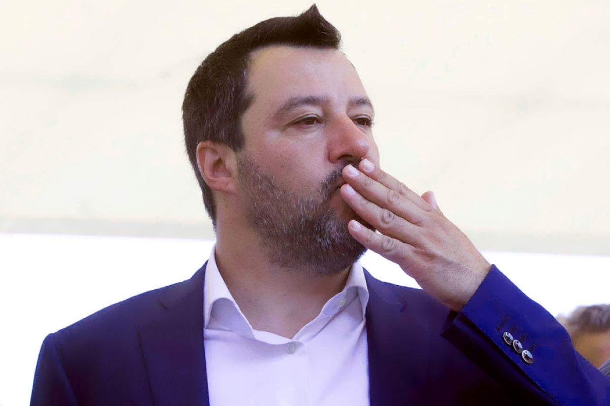 Riprende il dialogo tra Pd e 5 Stelle: manderanno un bacione a Salvini?