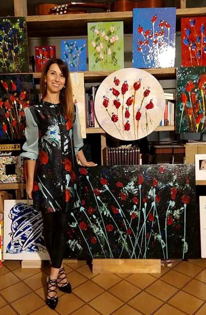 SpaziAmo, la collezione couture 'Stardust' di Fabiana Gabellini in passerella con una testimonial d'eccezione: la splendida attrice Antonella Salvucci