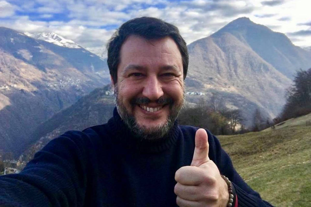 Salvini ha detto di voler denunciare Conte e Lamorgese per sequestro di persona