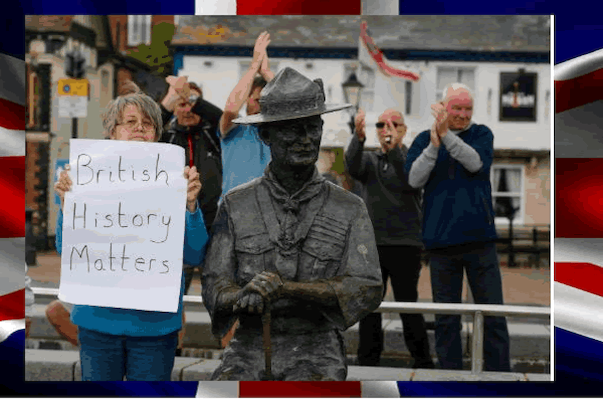 Regno Unito: manifestanti a guardia dell’omofobo Robert Baden-Powell