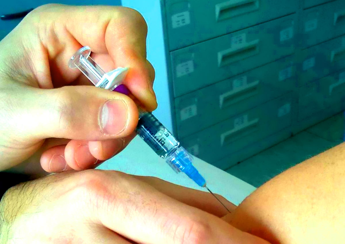 MHRA: chi è allergico non usi il vaccino della Pfizer