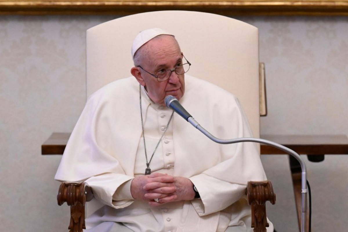 Papa Francesco: in quaresima stop alla saturazione di informazioni