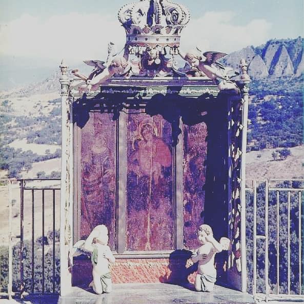 Ricorre oggi il 113 anniversario del terremoto che distrusse Messina, Reggio e molti paesi della costa meridionale della Sicilia e della Calabria la comunità di Careri celebrava la festa del Miracolo