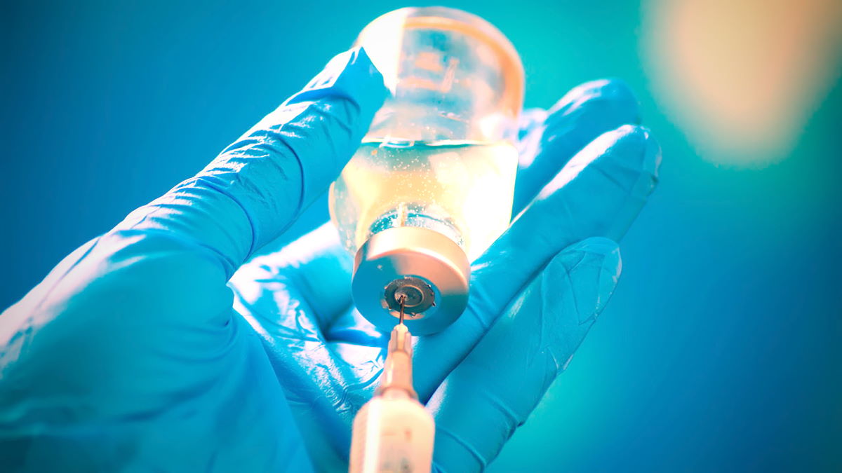 Pfizer e BionTech annunciano contro la variante Omicron un nuovo vaccino per marzo 2022 con una protezione di maggiore durata rispetto all'attuale