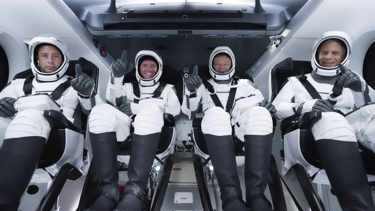 Partita la prima missione di Axiom Space con tre turisti che soggiorneranno per una decina di giorni sulla ISS