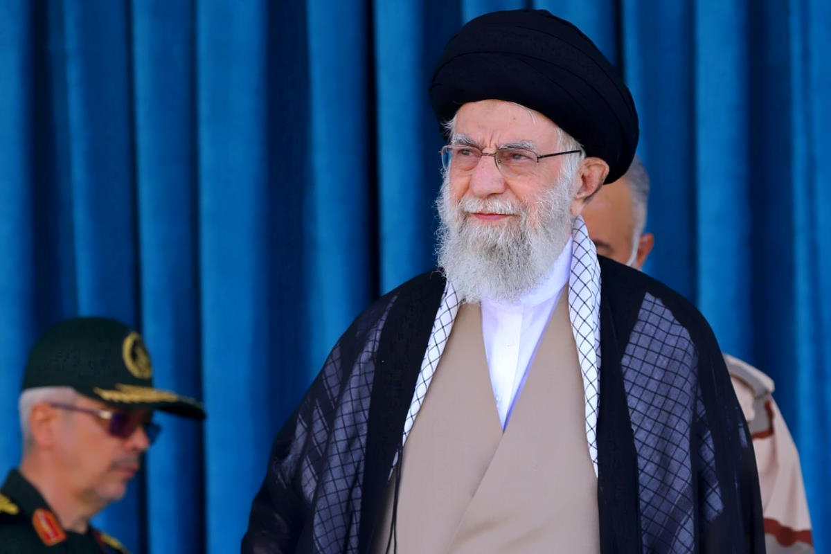 Khamenei, la protesta in Iran è organizzata da Stati Uniti e Israele. Arrestata una ragazza italiana