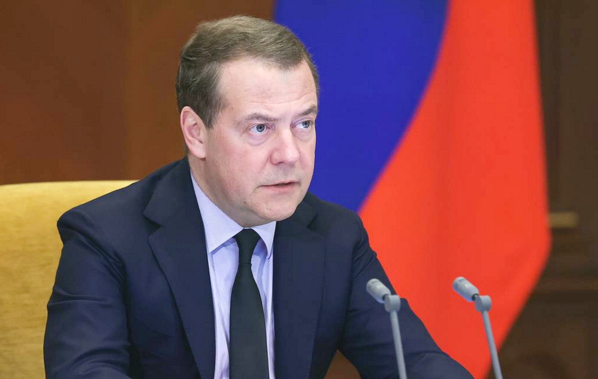 Per Medvedev gli ucraini hanno respinto la tregua di Natale perché non hanno fede essendo dei maiali