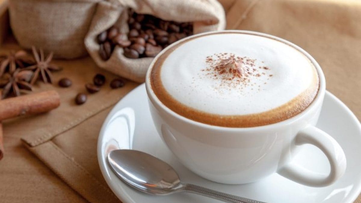 Latte e caffè: potente antinfiammatorio e tengono bassa la pressione