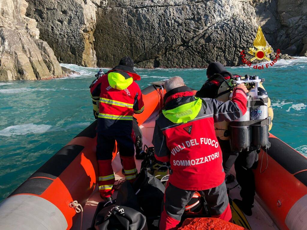 Vigili del Fuoco: ANPPE, non bastano le pacche sulle spalle, si valorizzano e si potenzino i settori, partendo dai Sommozzatori