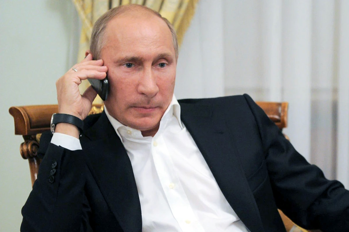 Proibiti gli iPhone al Cremlino, devono essere sostituiti con smartphone di altre marche