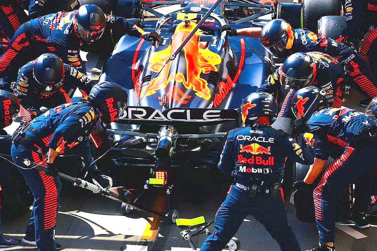 Formula 1, dominio Red Bull: Verstappen vince anche il GP d'Ungheria