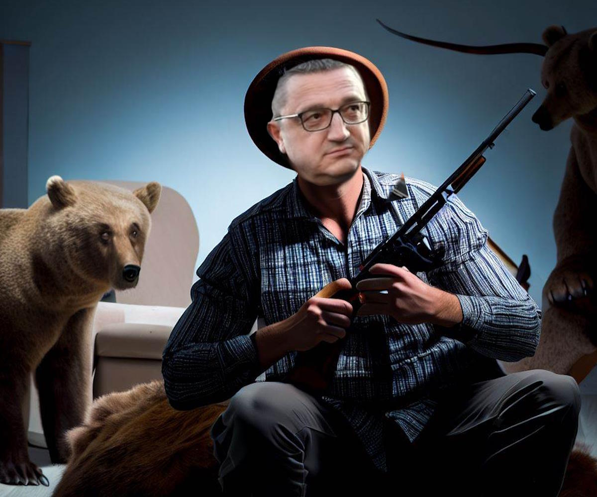 Maurizio Fugatti, definitivamente prigioniero della sua ossessione e delle sue ambizioni elettorali, adesso vuole uccidere un'altra orsa