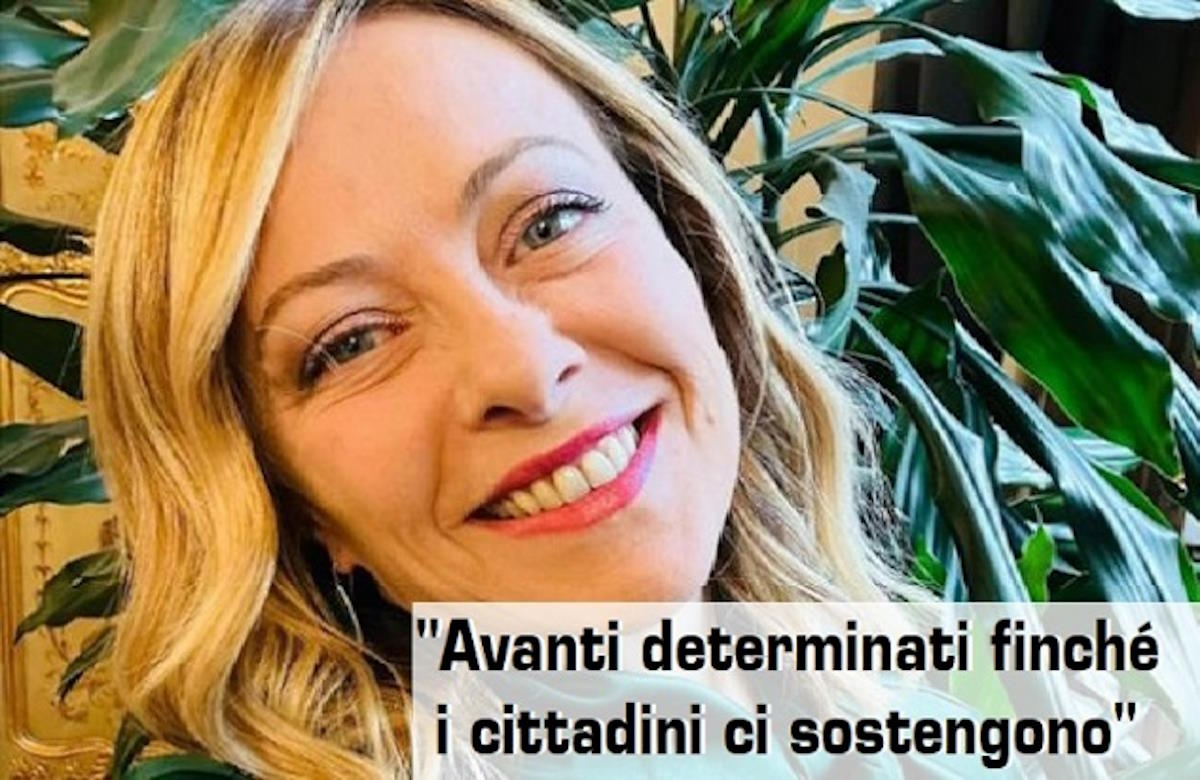 Giorgia Meloni nel segno della continuità con i precedenti governi