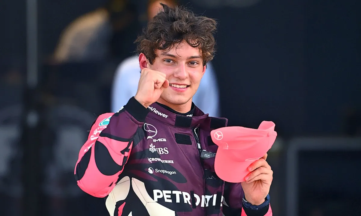 F1, GP Miami 2025: Kimi Antonelli fa il botto: Pole Position nella Sprint con una prestazione da fuoriclasse a soli 18 anni