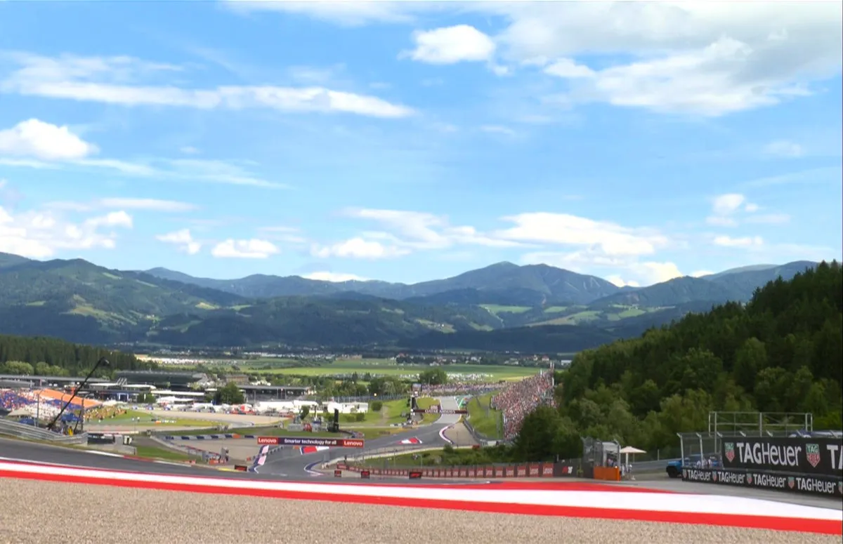 GP d'Austria 2025: Norris domina la seconda sessione di prove libere, davanti a Piastri e Verstappen