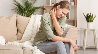 L’associazione nazionale dei pazienti ammalati di fibromialgia in attesa che la malattia venga inserita nei Lea lancia un questionario anonimo tra gli ammalati.