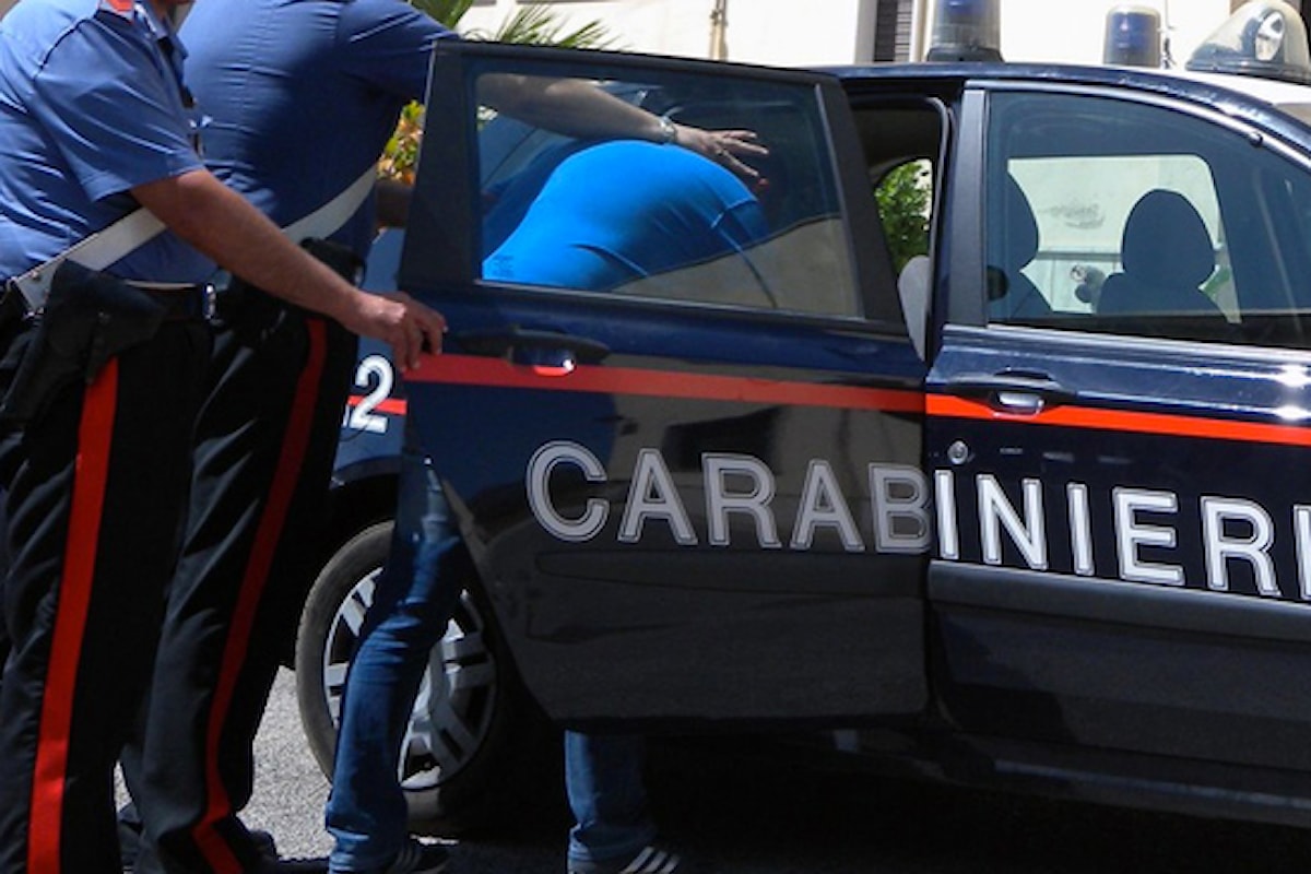Tentato omicidio e lesioni aggravate, due arresti a Salerno