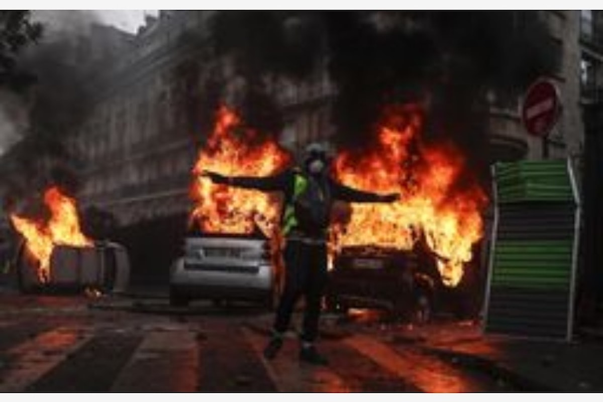 Da manifestanti a terroristi