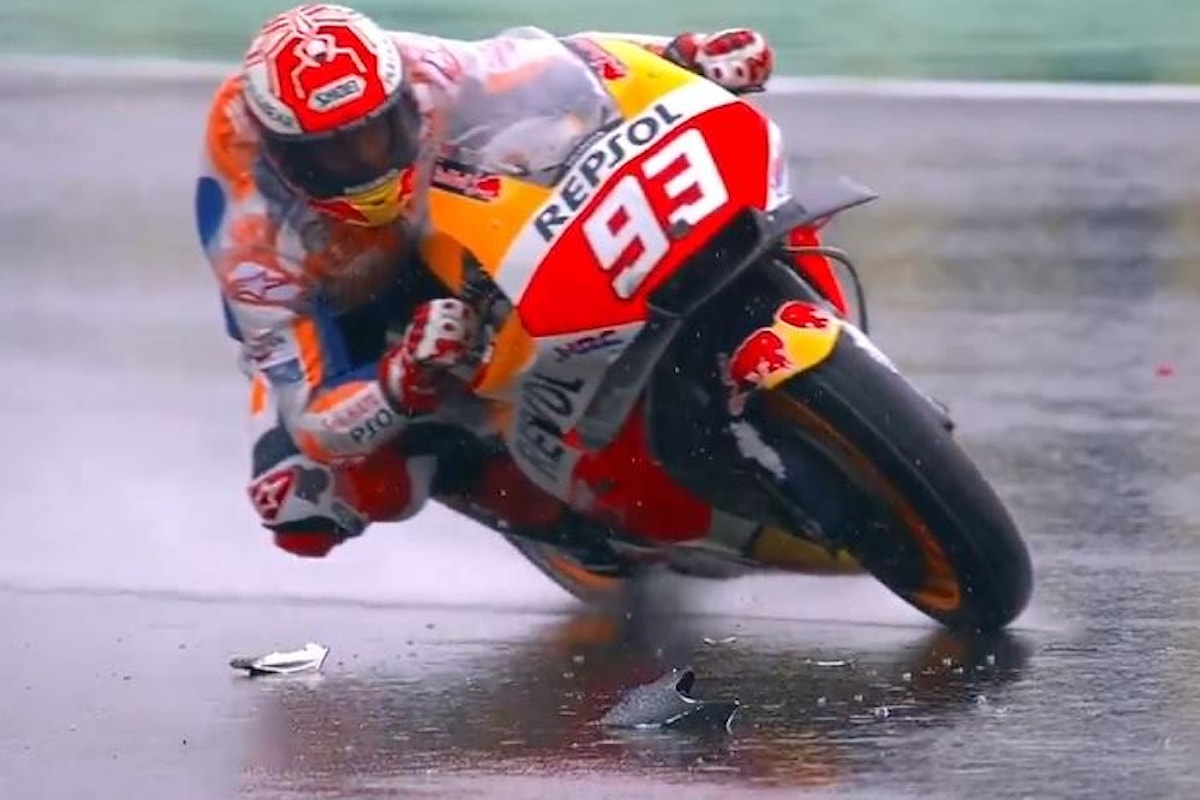 MotoGP 2018, a Valencia è ancora lotta tra Marquez e Ducati