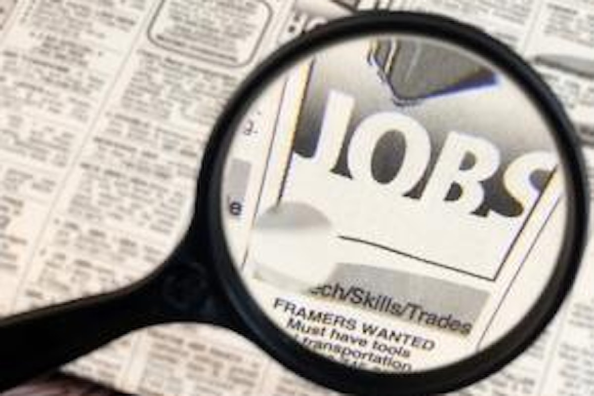Lavoro: si sceglie la via degli amici per trovare un impiego