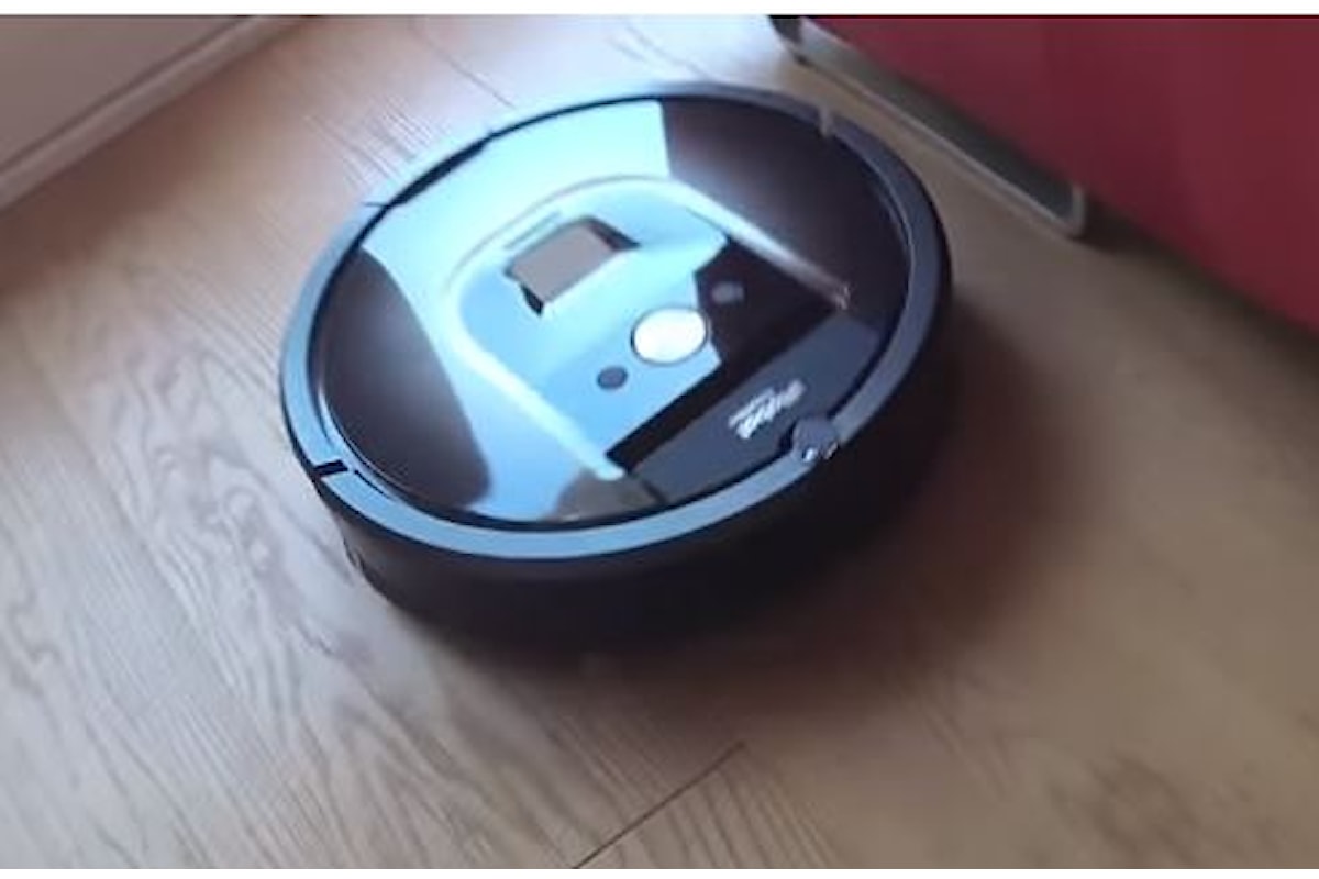 Robot aspirapolvere, pulisci pavimenti e pulisci vetri
