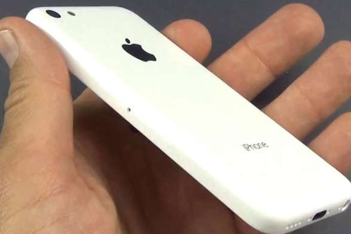 Sbloccato senza l'aiuto di Apple l'iPhone dell'autore della strage di San Bernardino
