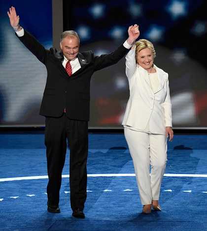 Hillary Clinton sta male, che succede se rinuncia