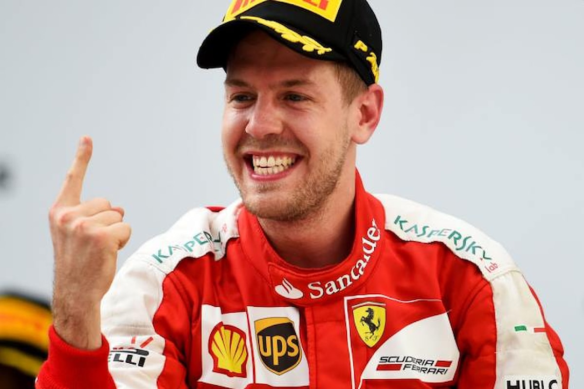 Formula 1, a Silverstone Vettel vince un combattutissimo Gran Premio di Gran Bretagna