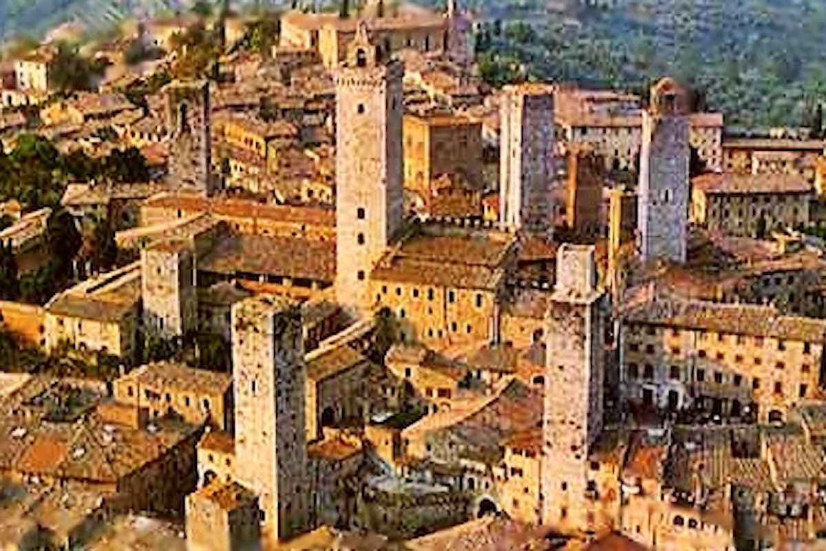 San Gimignano. Vieni a visitare il borgo medievale delle torri.