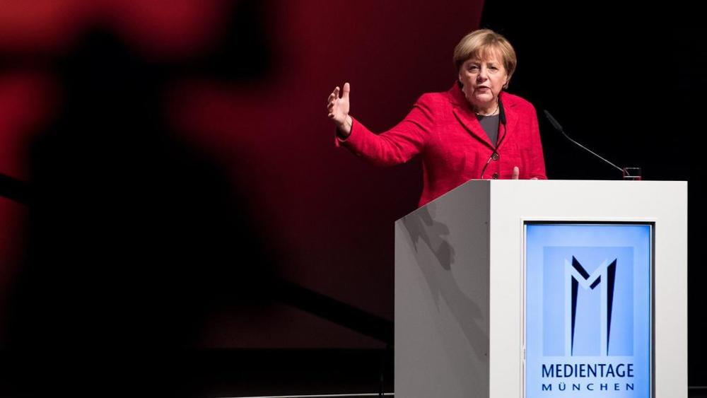 Angela Merkel warns on transpartent algorithms for correct public debate
